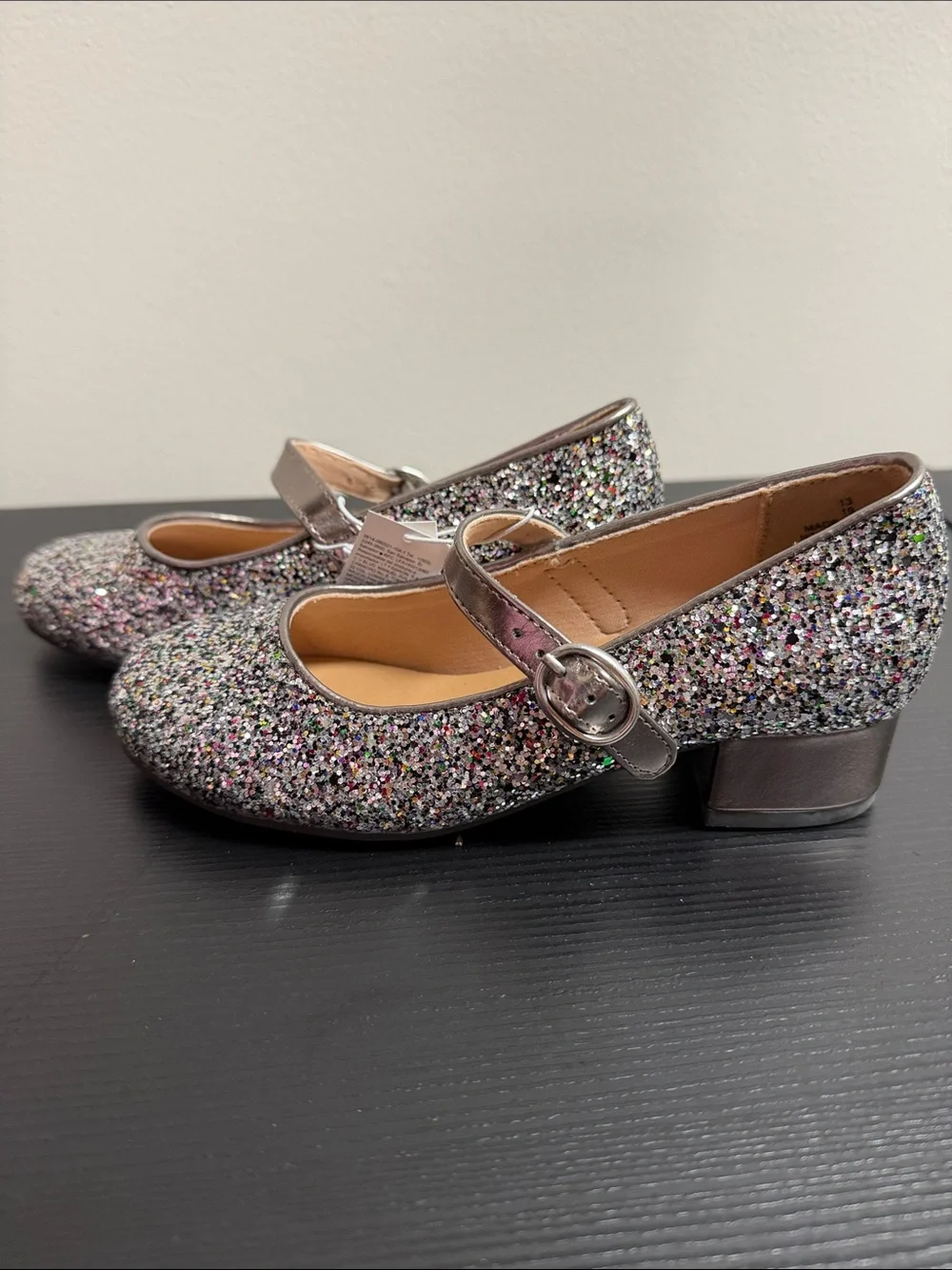 NWT Girls Silver Multi-Glitter Mary Jane Heels - Kids Shoes SZ 13